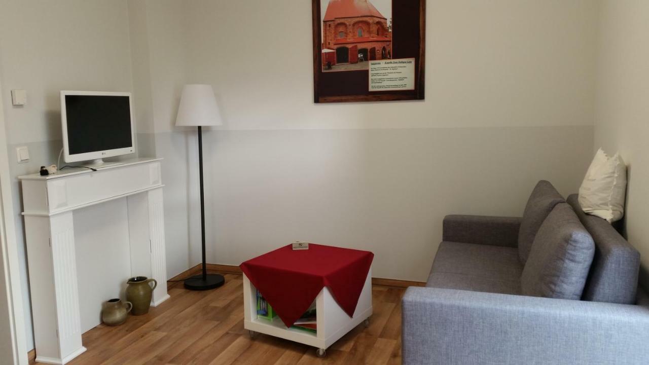 Pension Am Dorfanger Hohennauen Bagian luar foto